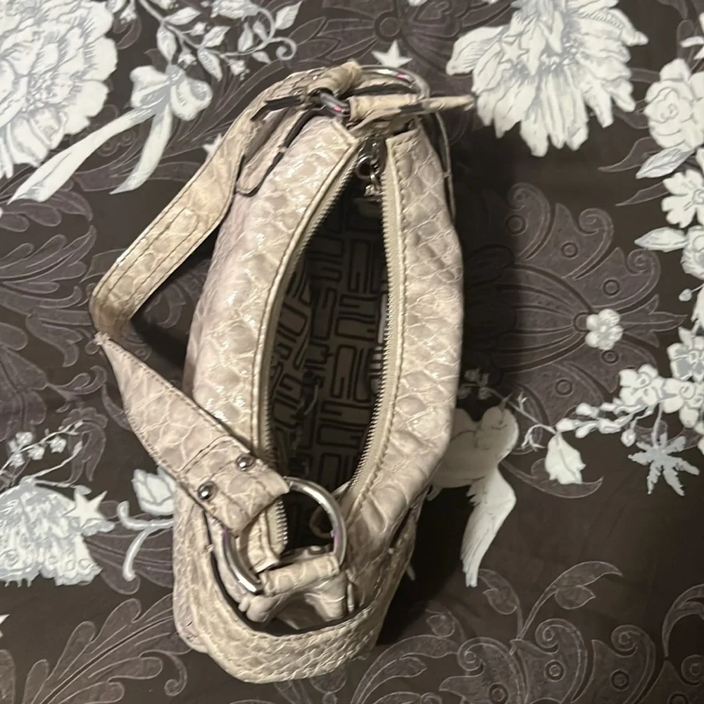 Y2K Guess Purse - Picture 2 of 6